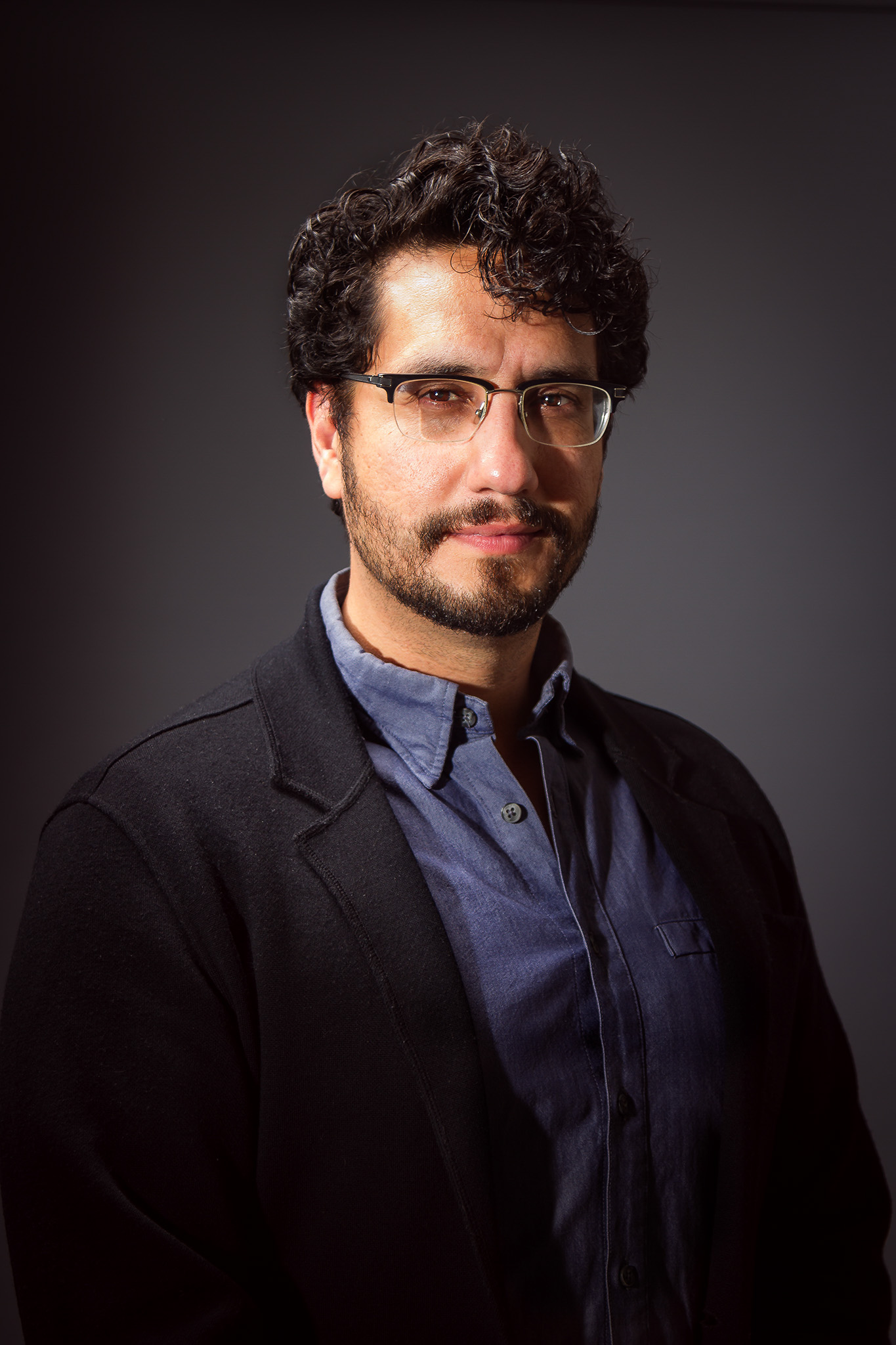 sized/portrait portrait